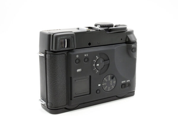 Bronica RF645 with Zenzanon-RF 65mm f4 – Analogue Cameras