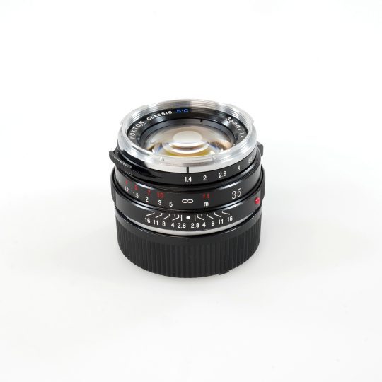 Voigtlander 35mm f1.4 Nokton Classic SC
